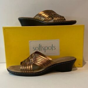 Softspots~Traci~Shiny Copper~Criss Cross Weave Detail~Wedge Sandal~Size 10 N
